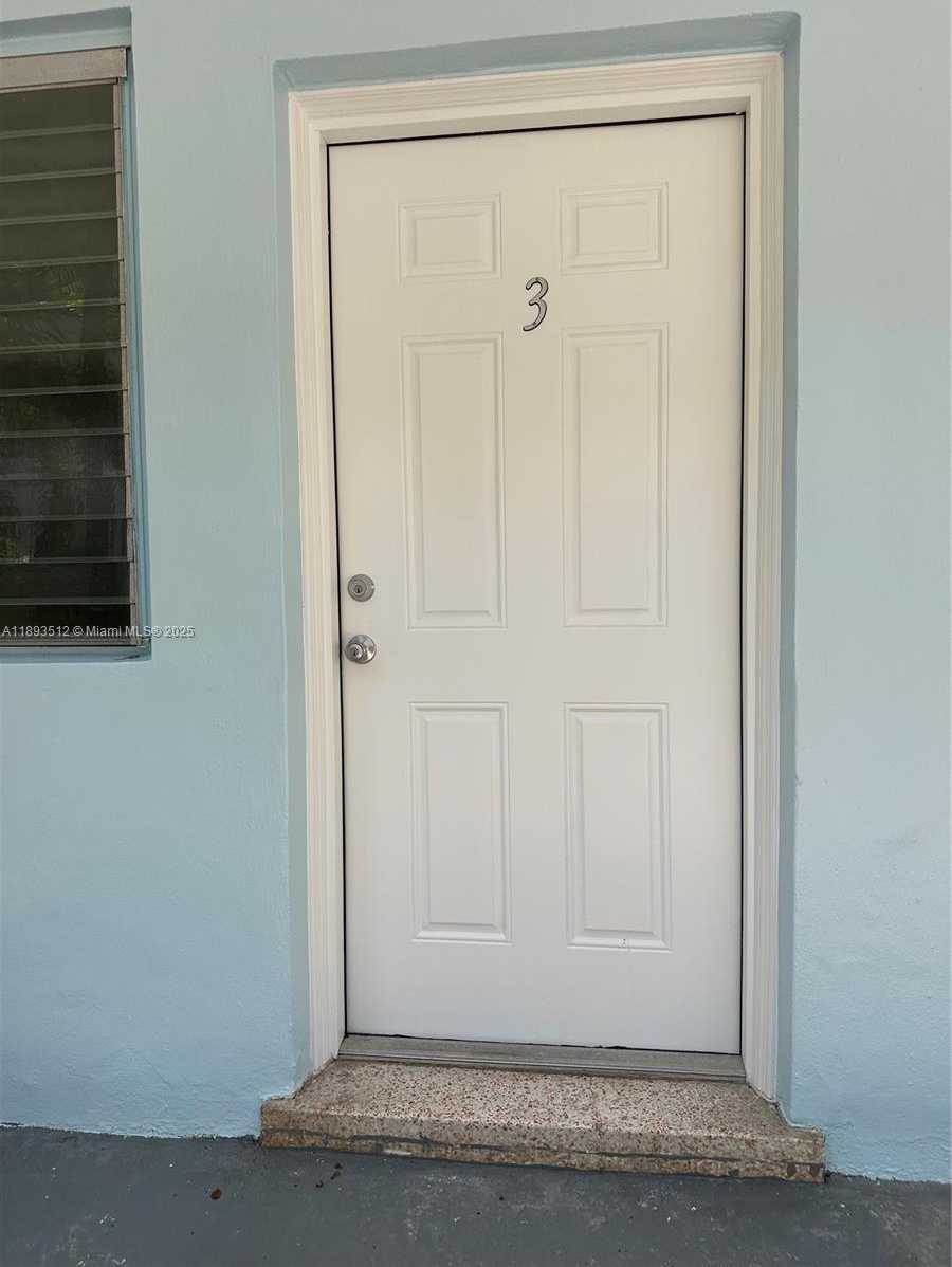 Small Image of 790 81ST ST #3, Miami Beach Number 2