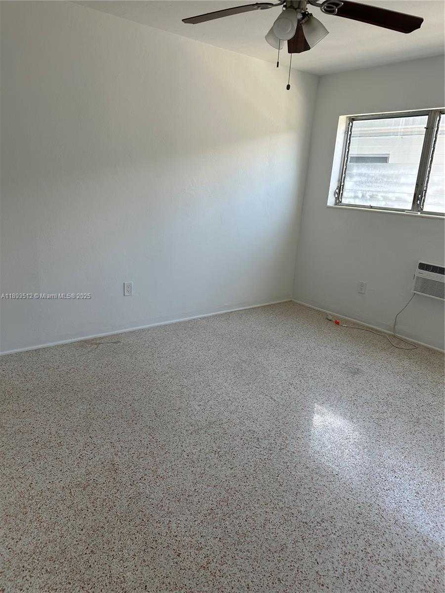 Small Image of 790 81ST ST #3, Miami Beach Number 8