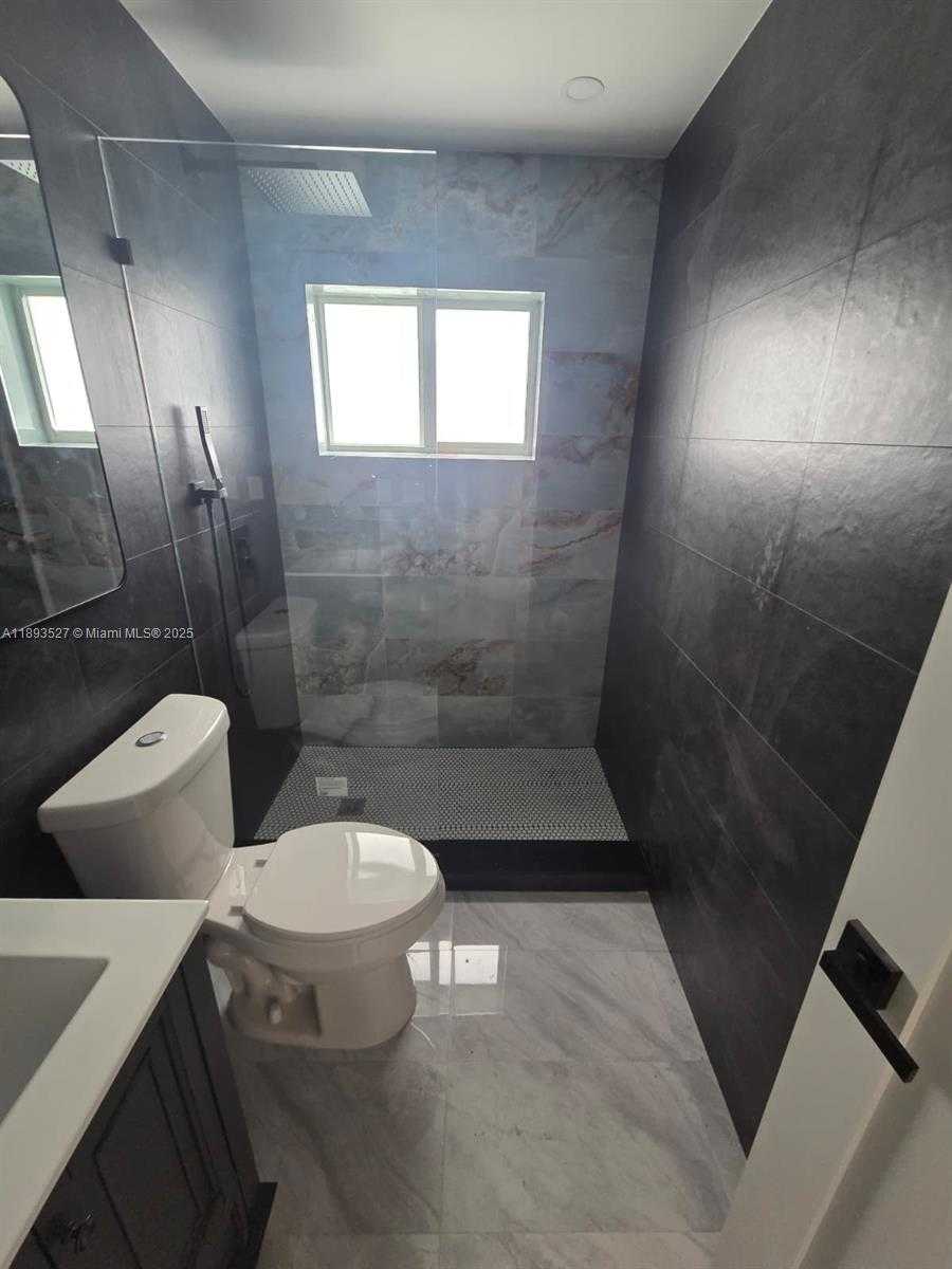 Small Image of 2615 NORTH WEST 62ND AVE #2615, Margate Number 8
