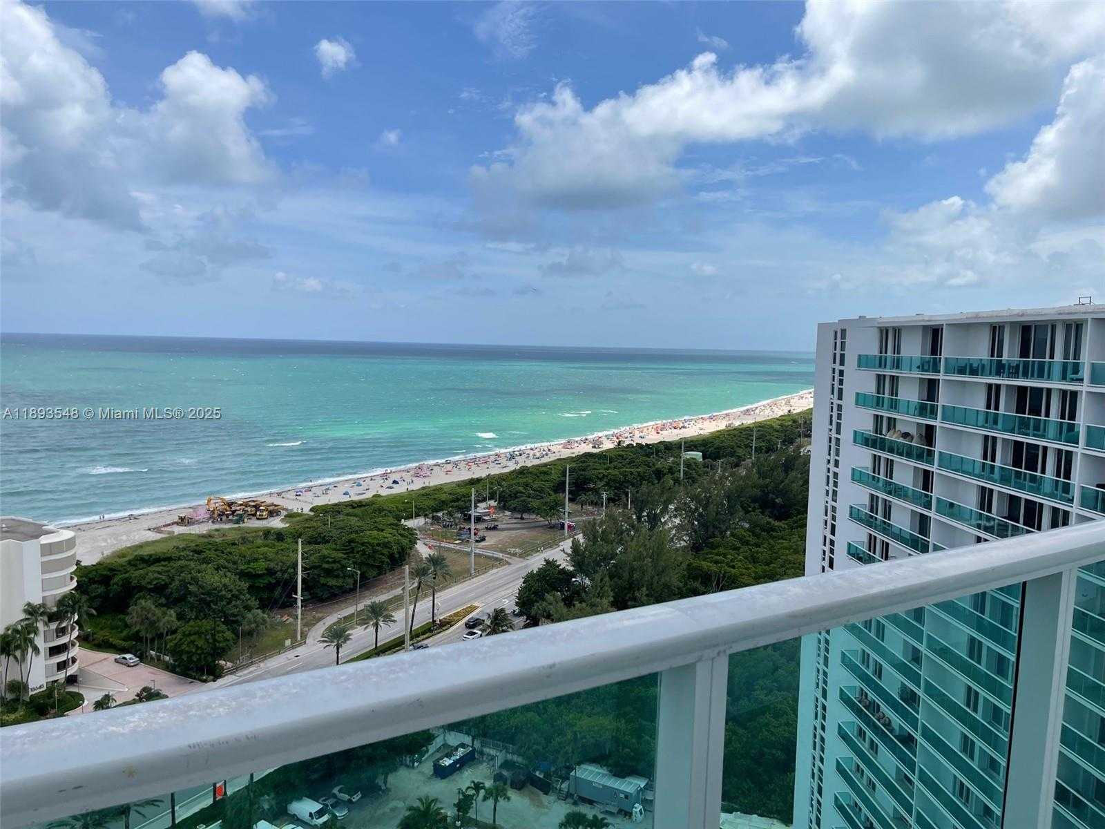 Small Image of 100 BAYVIEW DR #PH08, Sunny Isles Beach Number 32