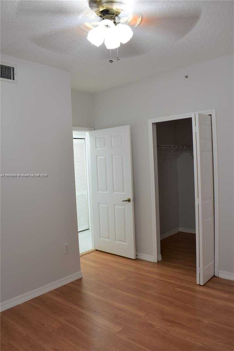 Small Image of 6540 NORTH WEST 114TH AVE #1401, Doral Number 13