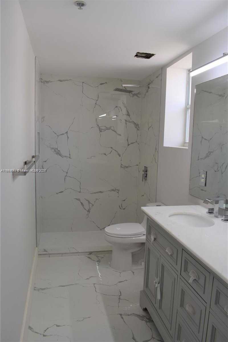 Small Image of 6540 NORTH WEST 114TH AVE #1401, Doral Number 17