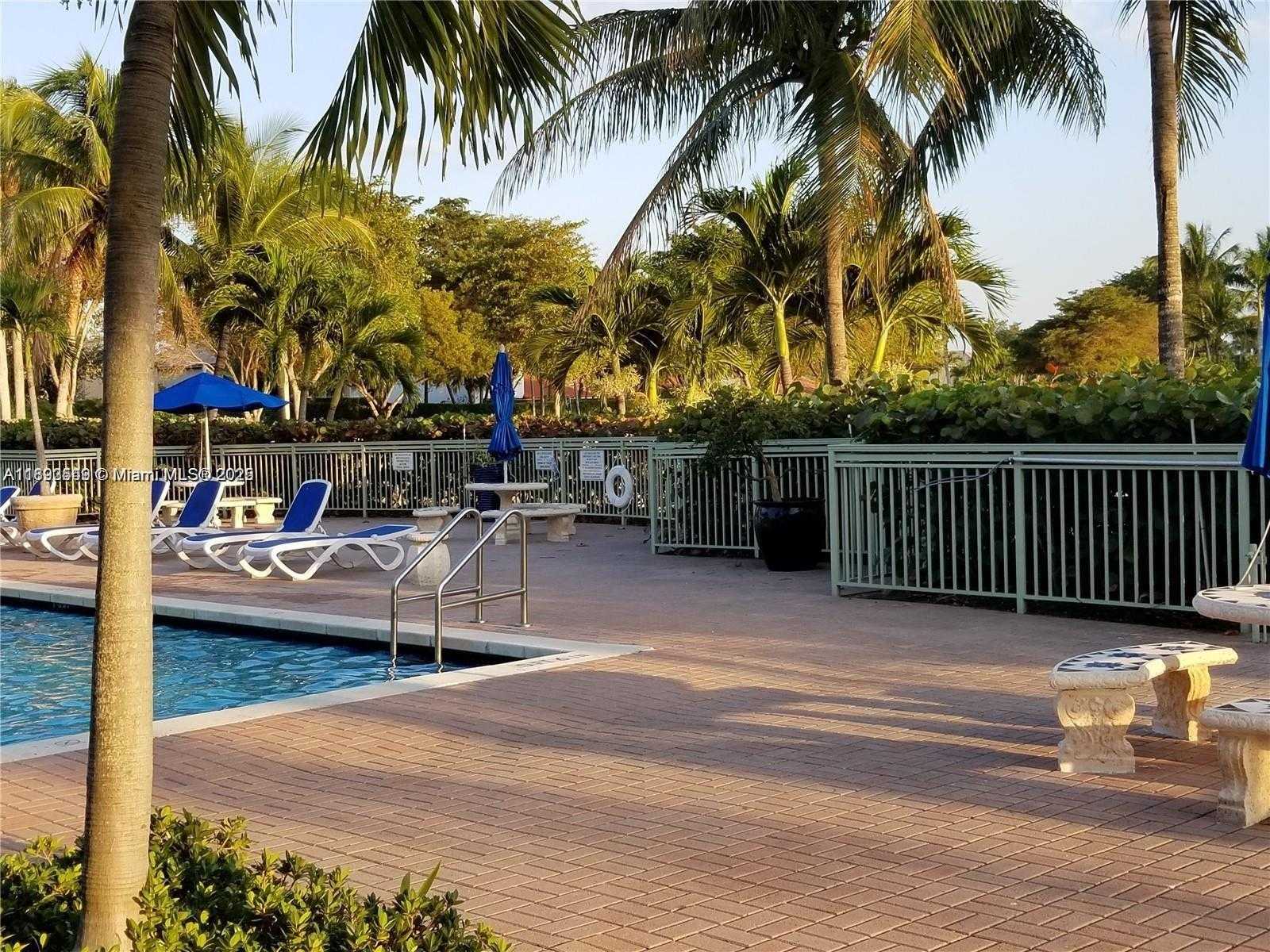 Small Image of 6540 NORTH WEST 114TH AVE #1401, Doral Number 25