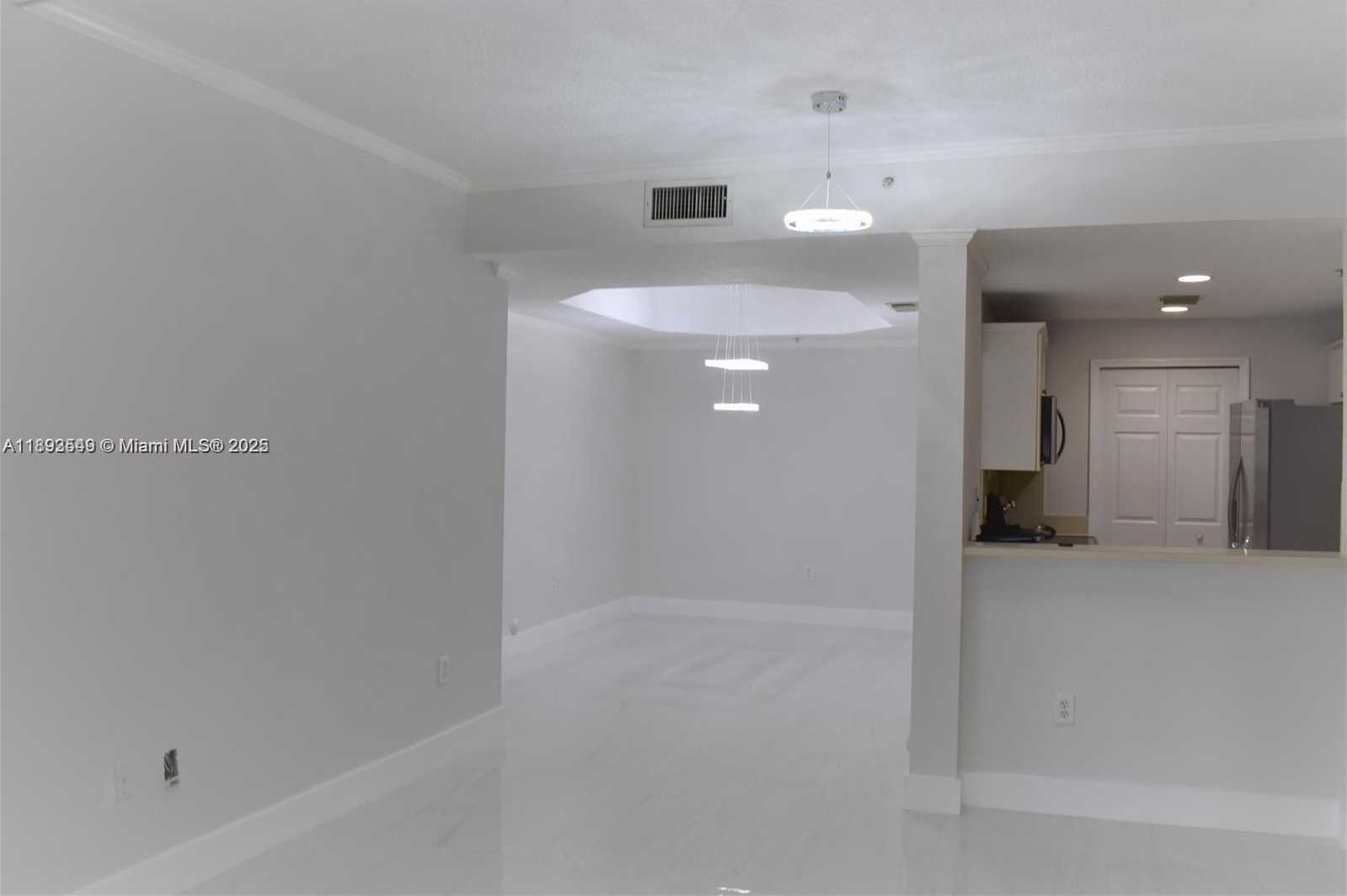 Small Image of 6540 NORTH WEST 114TH AVE #1401, Doral Number 5