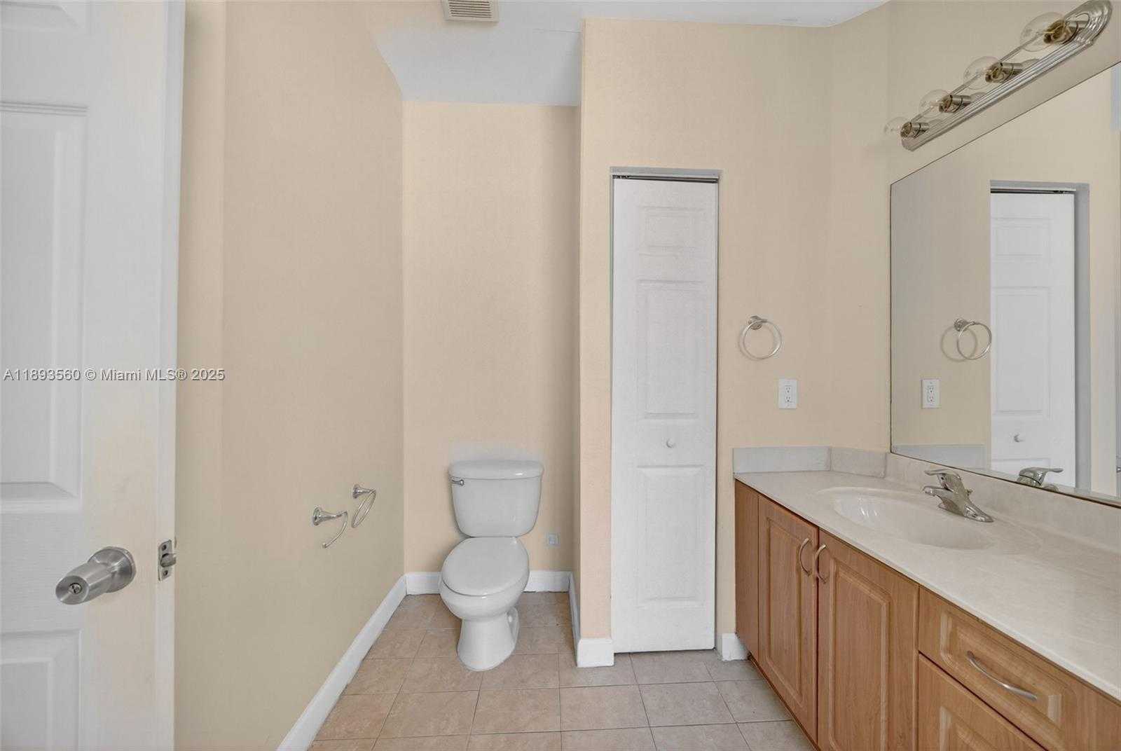 Small Image of 4281 NORTH EAST 16TH ST, Homestead Number 19