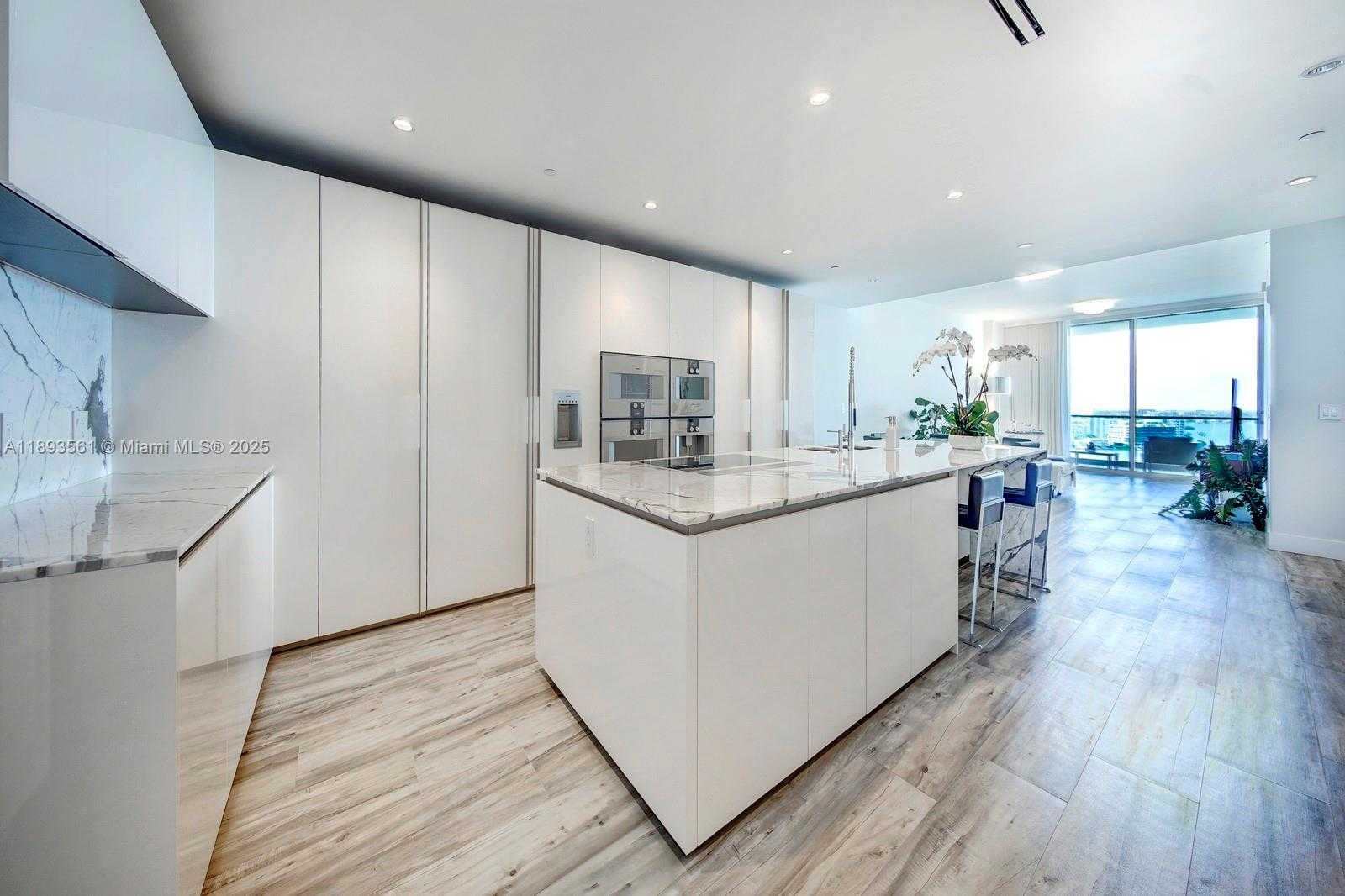 Small Image of 10203 COLLINS AVE #1502, Bal Harbour Number 22