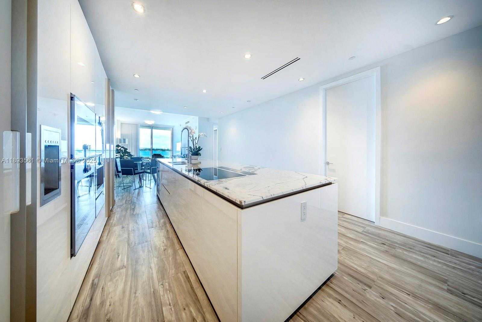 Small Image of 10203 COLLINS AVE #1502, Bal Harbour Number 23