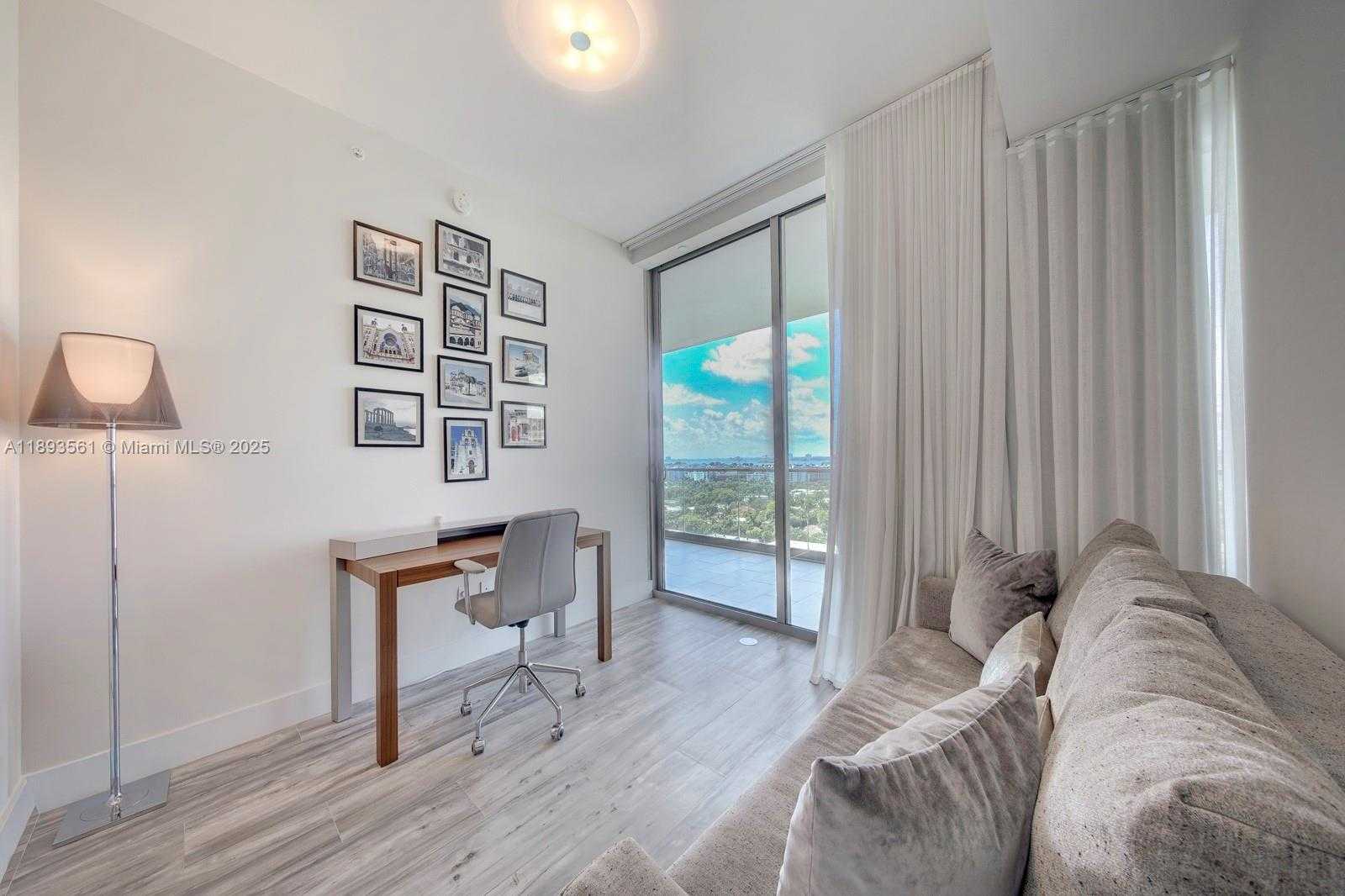 Small Image of 10203 COLLINS AVE #1502, Bal Harbour Number 34