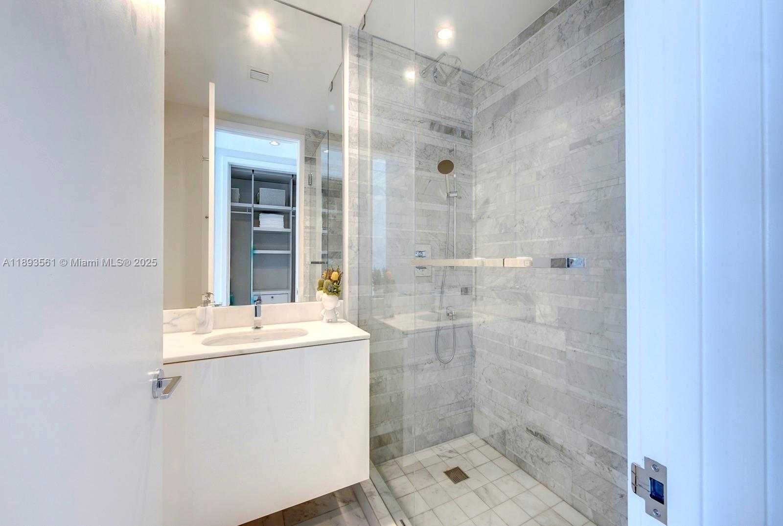 Small Image of 10203 COLLINS AVE #1502, Bal Harbour Number 36