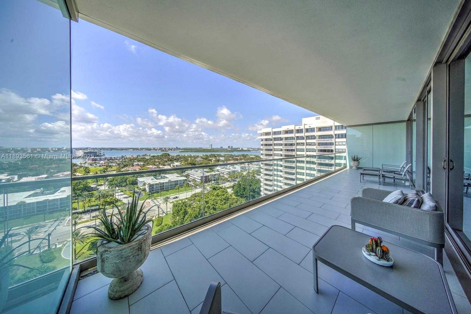 Small Image of 10203 COLLINS AVE #1502, Bal Harbour Number 42