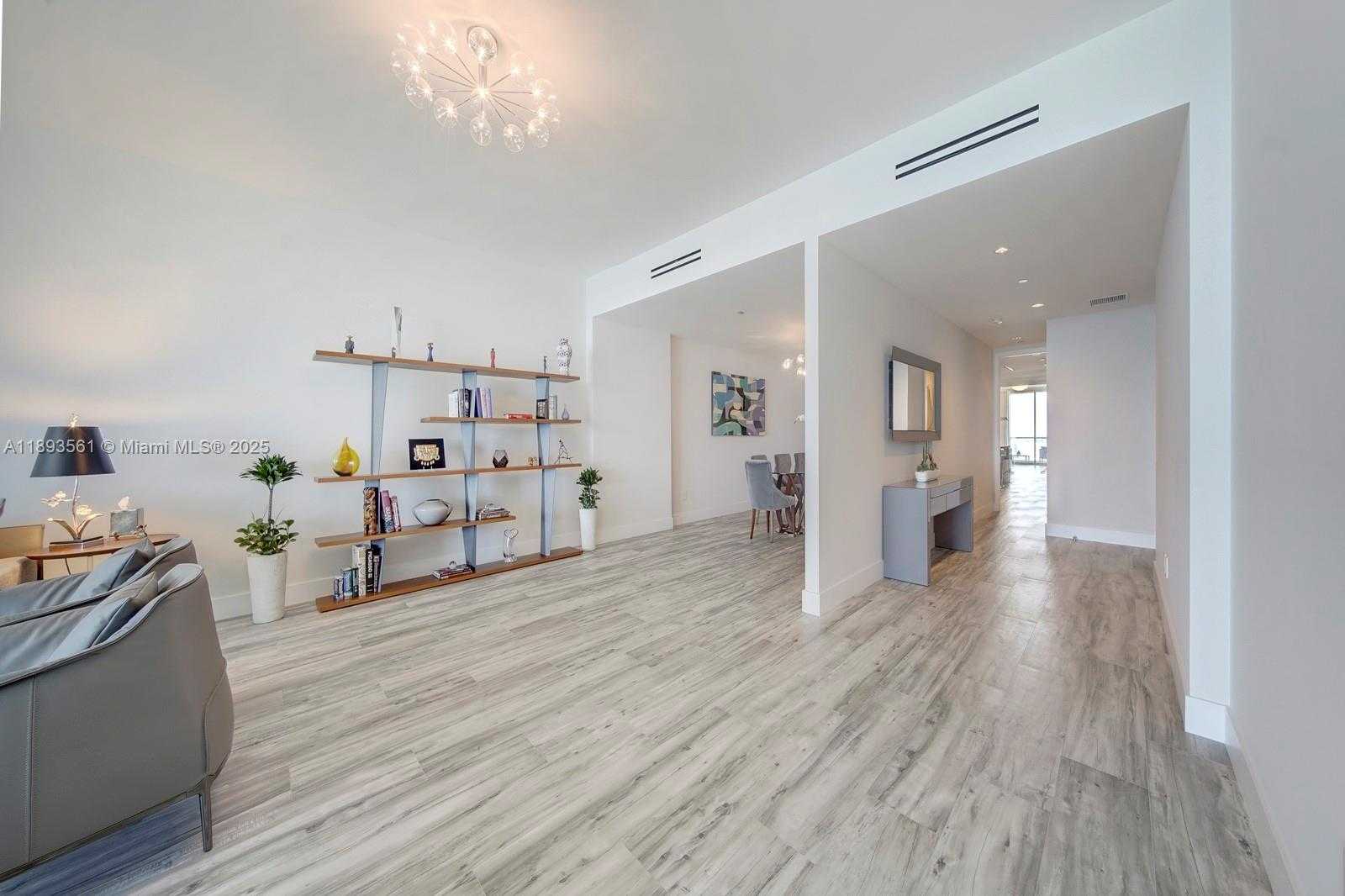 Small Image of 10203 COLLINS AVE #1502, Bal Harbour Number 7