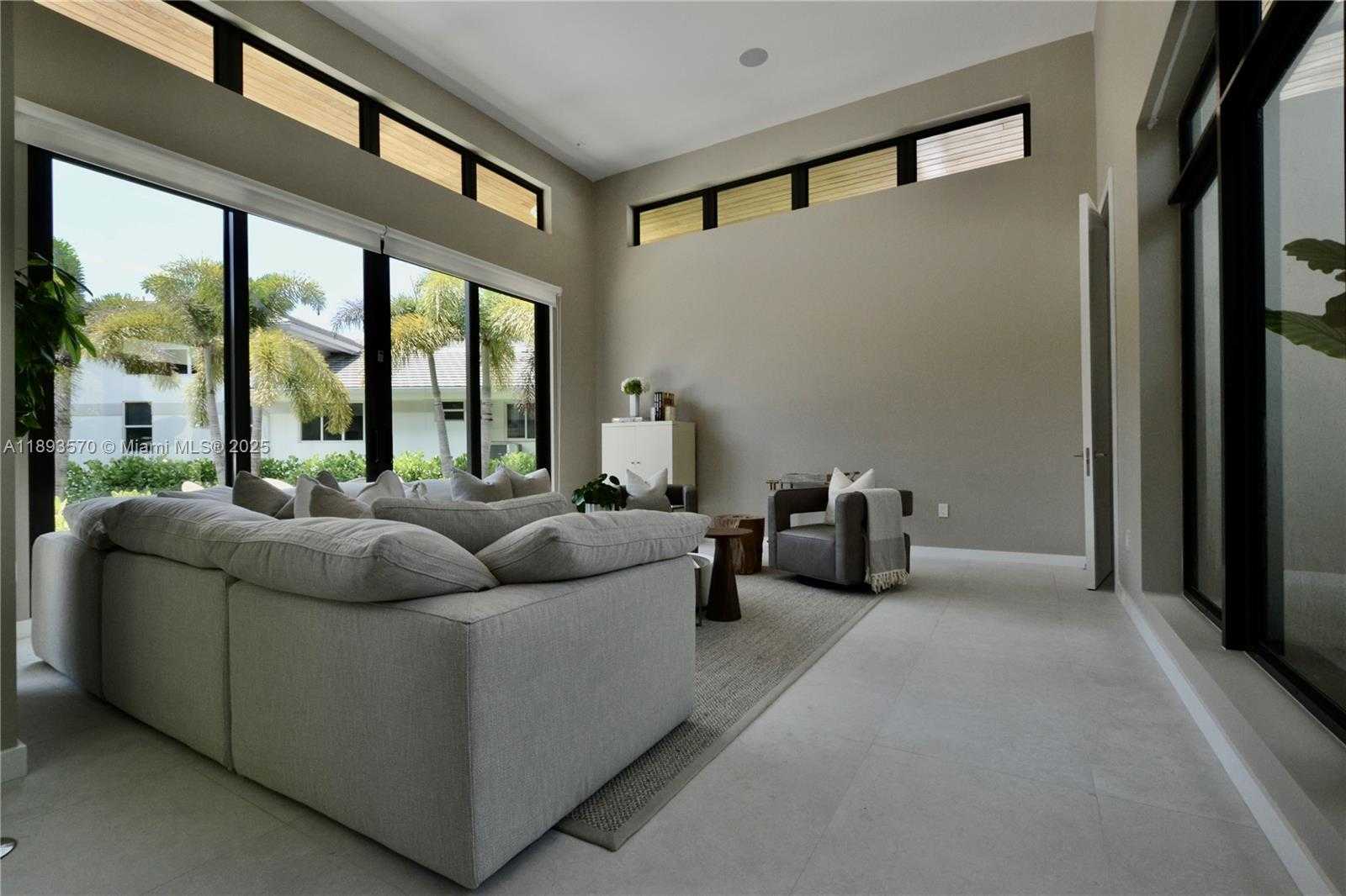 Small Image of 7015 MIRA FLORES AVE, Coral Gables Number 23