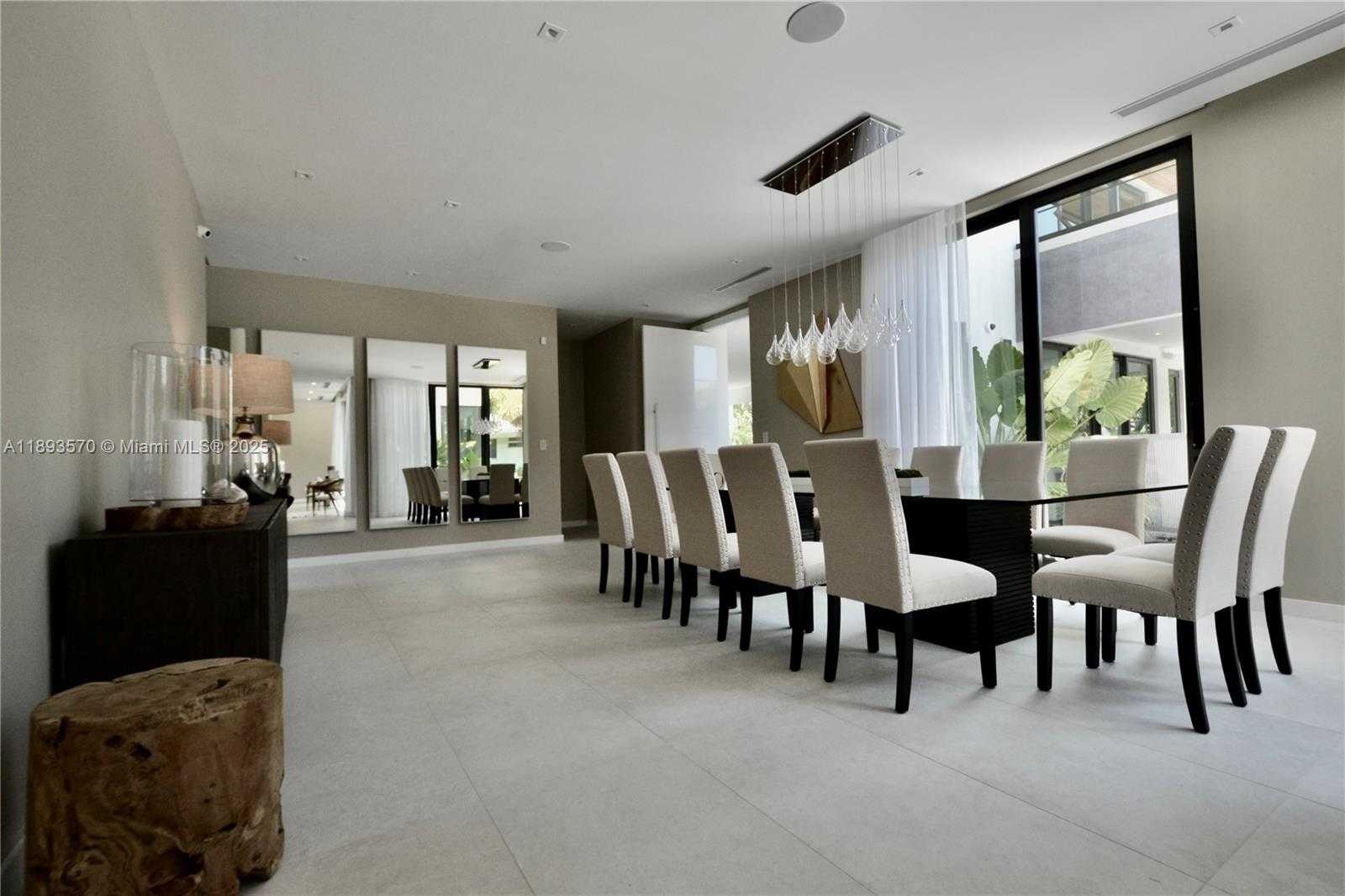 Small Image of 7015 MIRA FLORES AVE, Coral Gables Number 28