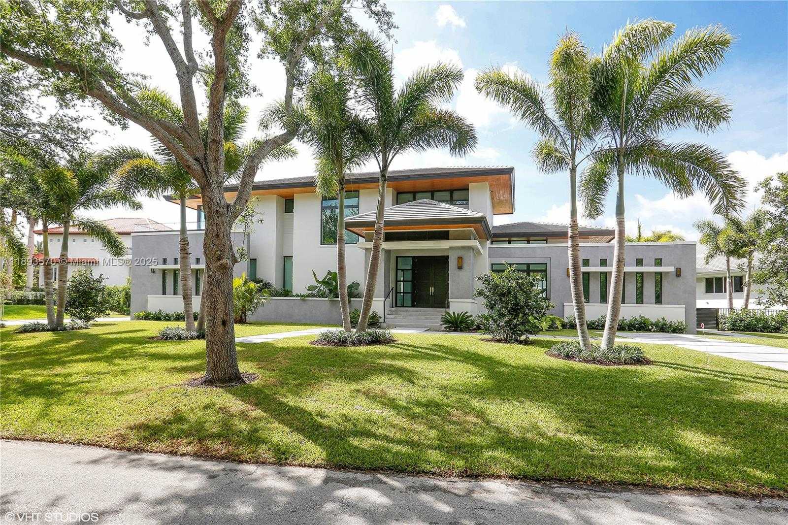 Small Image of 7015 MIRA FLORES AVE, Coral Gables Number 57