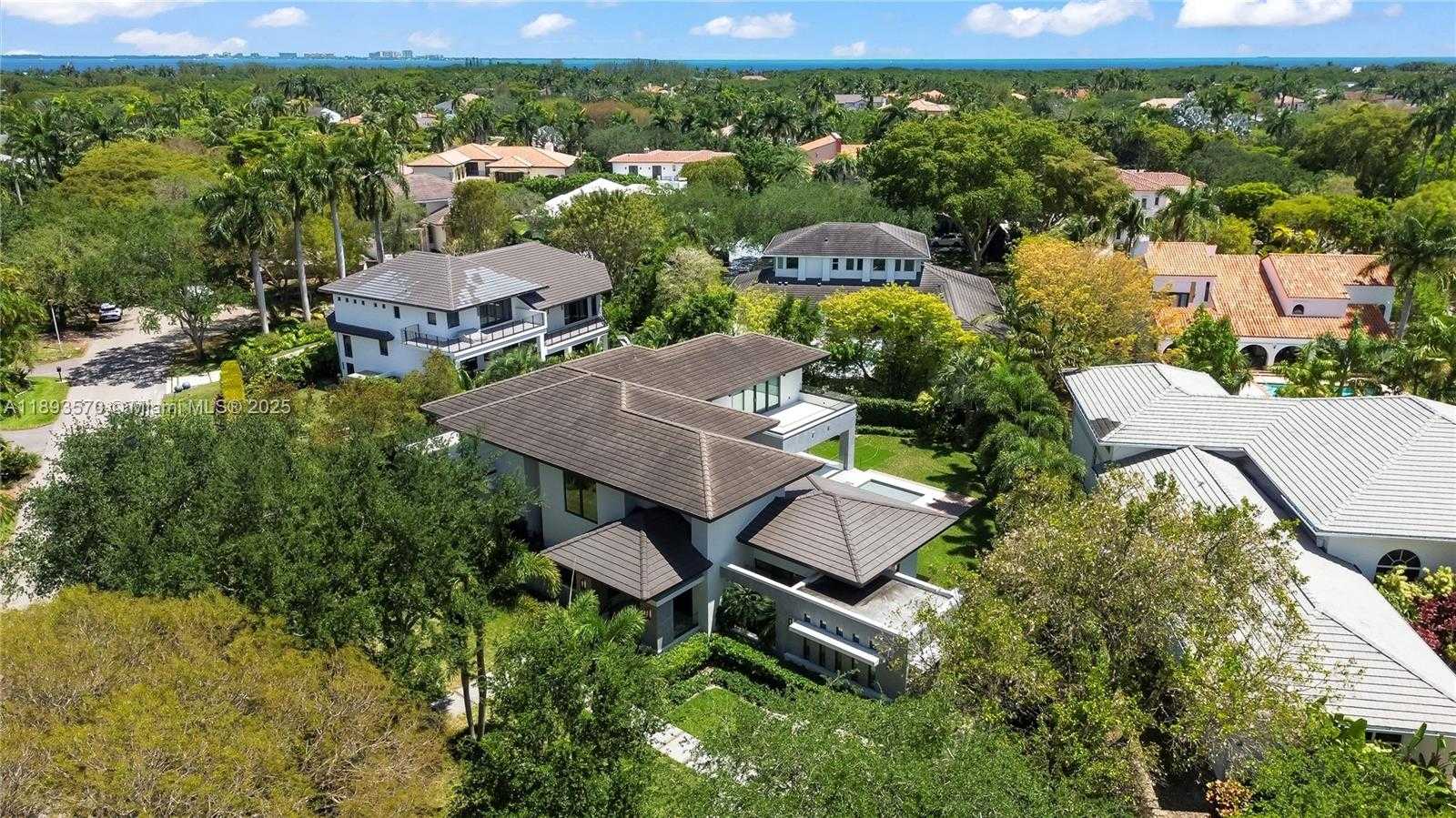 Small Image of 7015 MIRA FLORES AVE, Coral Gables Number 59