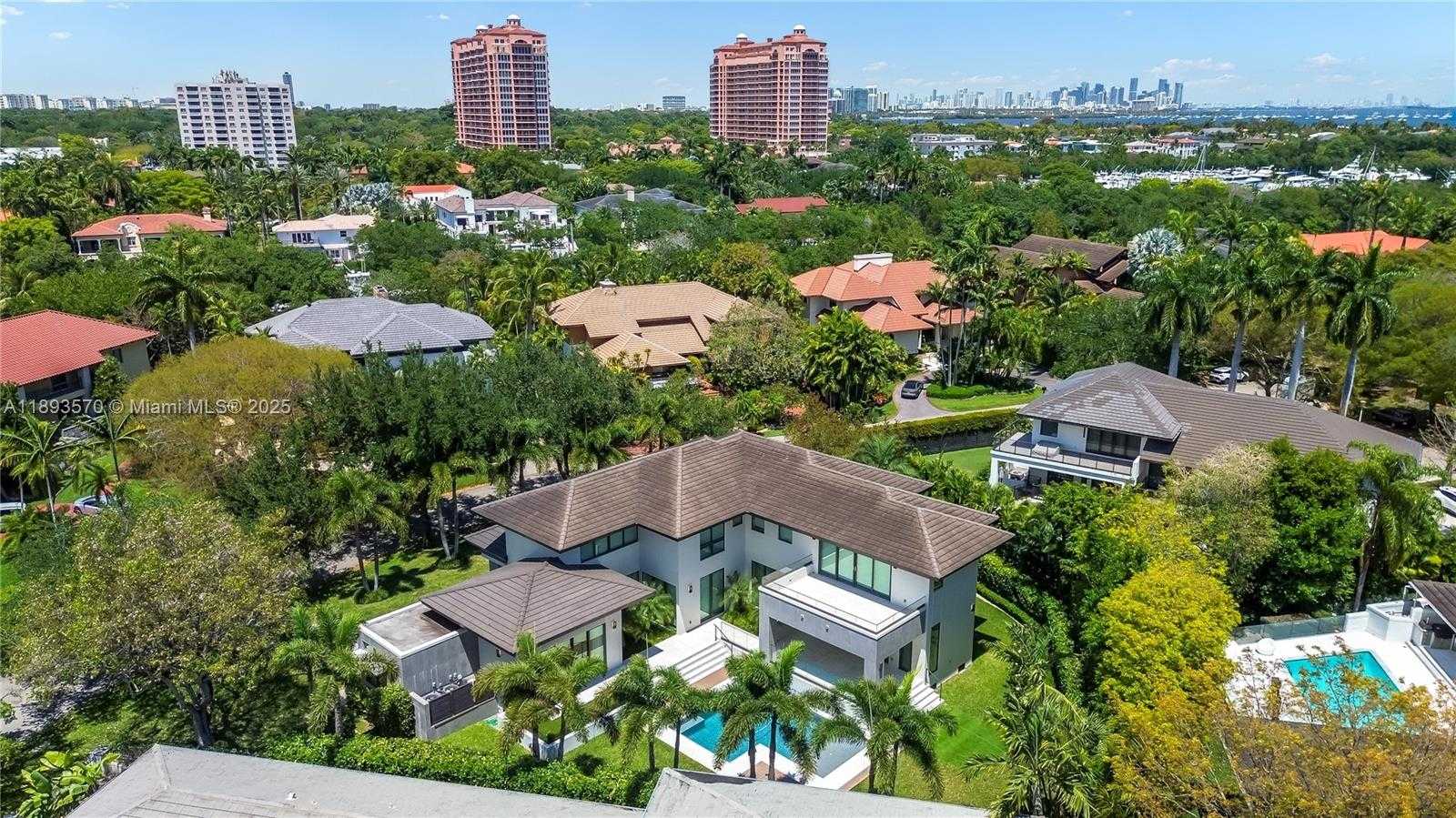 Small Image of 7015 MIRA FLORES AVE, Coral Gables Number 60