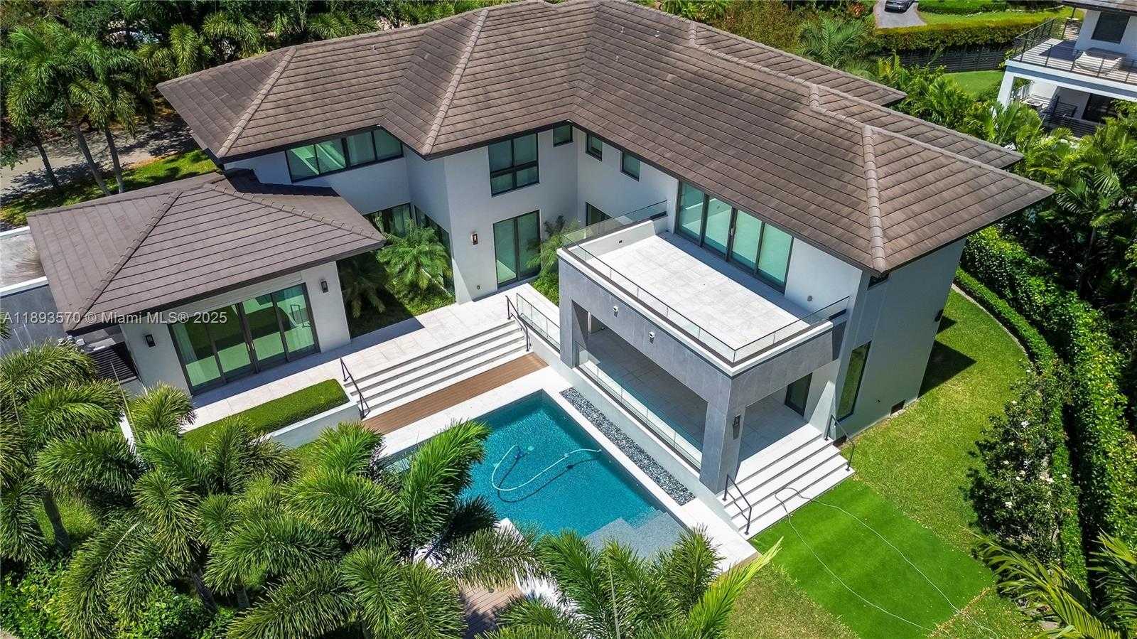 Small Image of 7015 MIRA FLORES AVE, Coral Gables Number 62