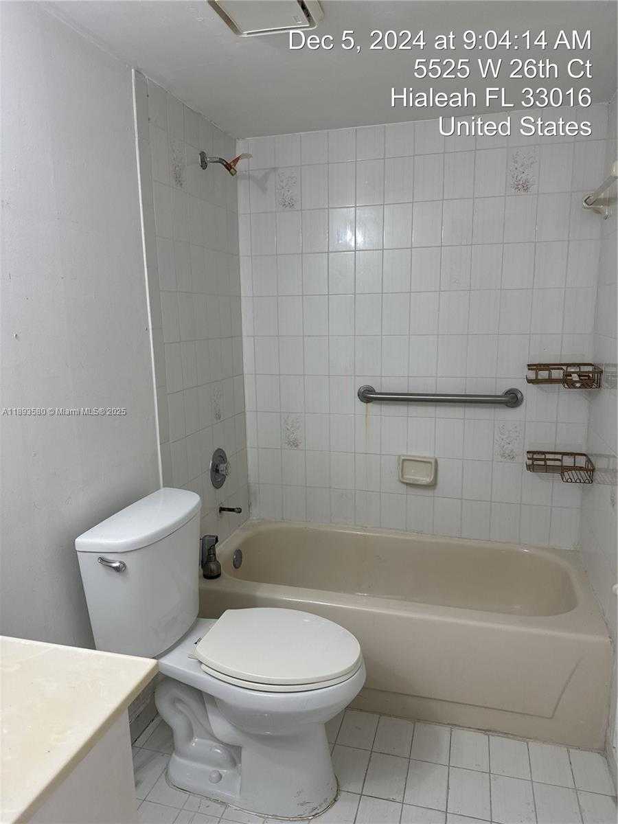 Small Image of 5530 WEST 26TH CT #104, Hialeah Number 5