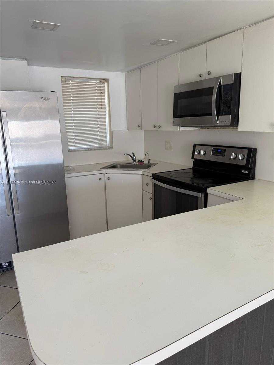 Small Image of 5530 WEST 26TH CT #104, Hialeah Number 9