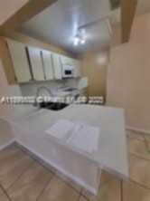 Small Image of Hialeah Number 6
