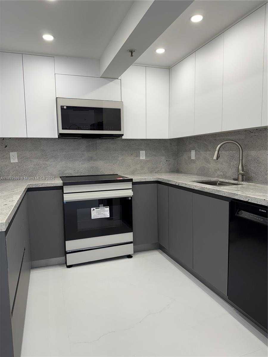 Small Image of 210 174TH ST #1804, Sunny Isles Beach Number 19