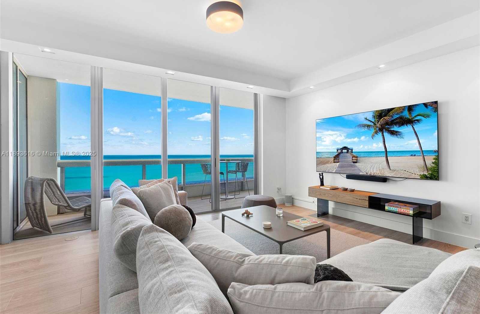 Small Image of 6899 COLLINS AVE #2601, Miami Beach Number 11