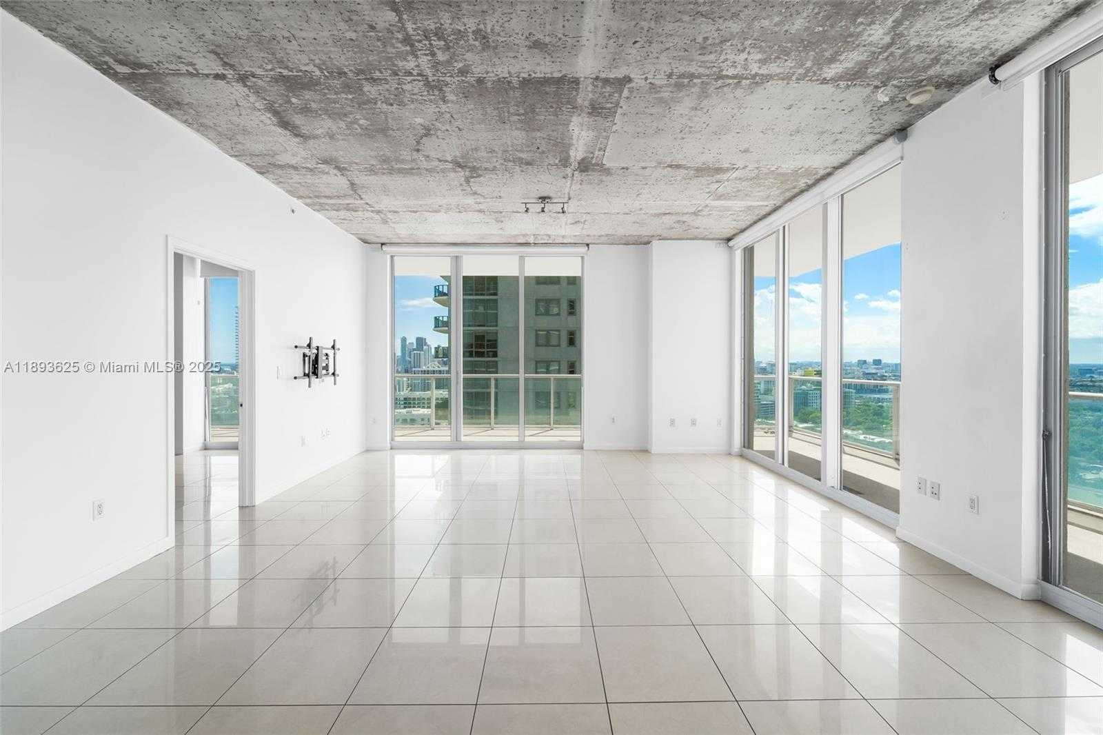Small Image of 3470 EAST COAST AVE #H2508, Miami Number 2