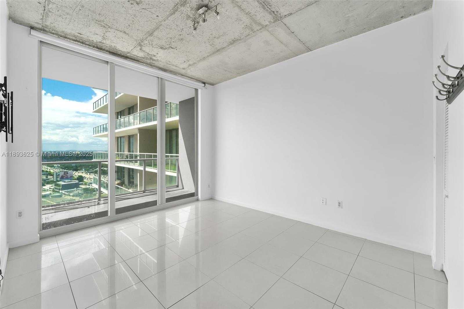Small Image of 3470 EAST COAST AVE #H2508, Miami Number 7