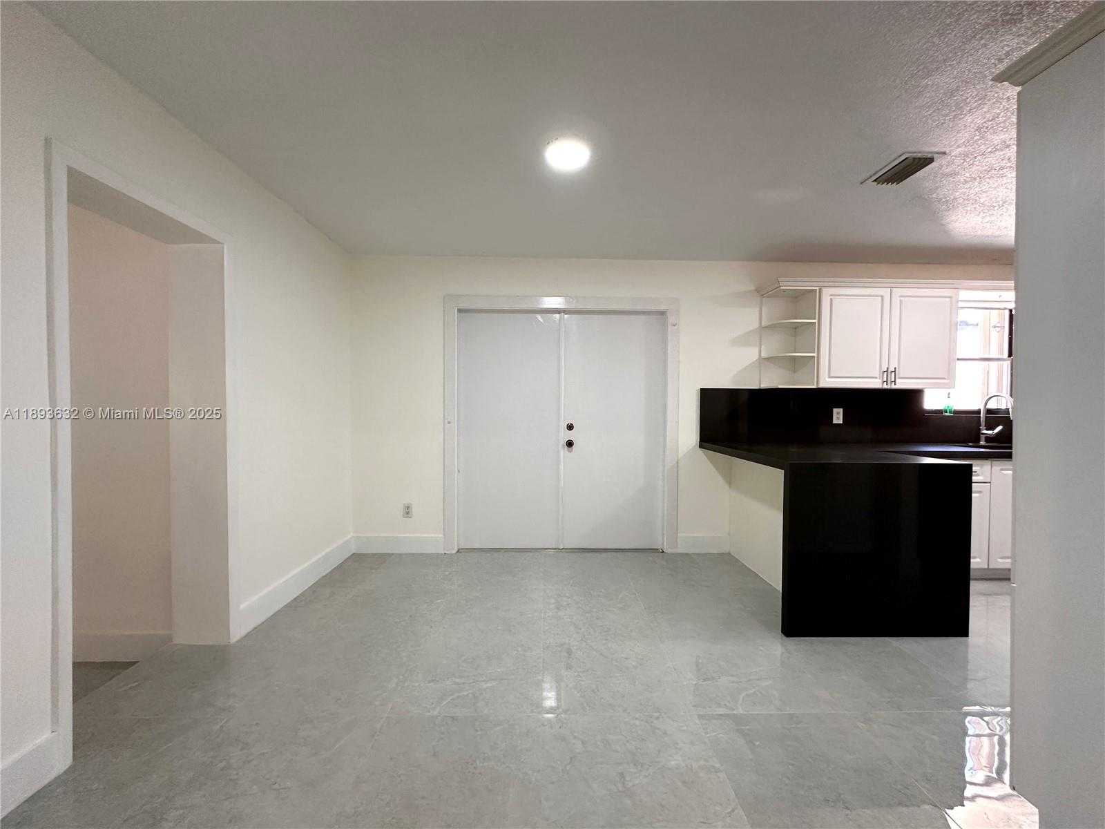 Small Image of 3952 SOUTH WEST 136TH AVE #1, Miami Number 9