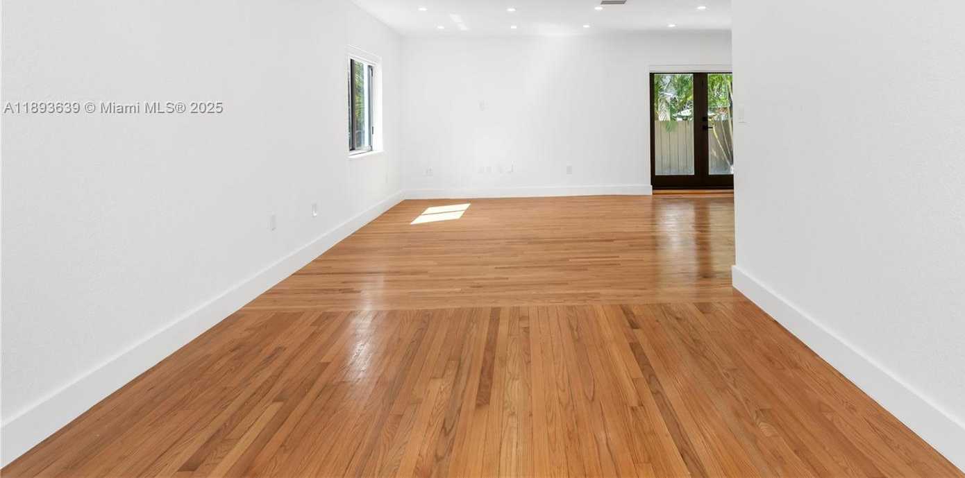 Small Image of 6731 SOUTH WEST 33RD ST, Miami Number 11