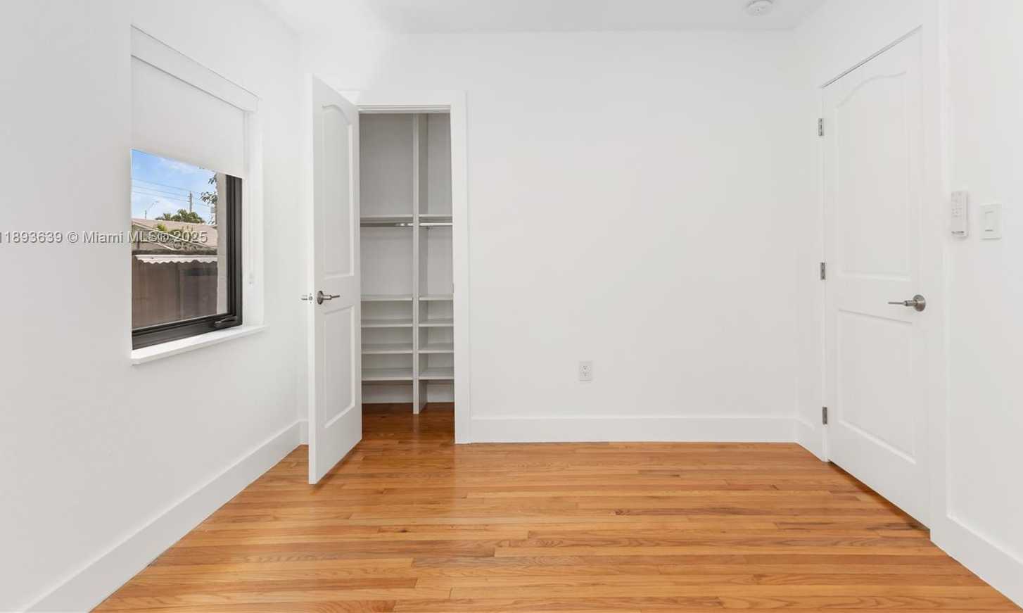 Small Image of 6731 SOUTH WEST 33RD ST, Miami Number 25