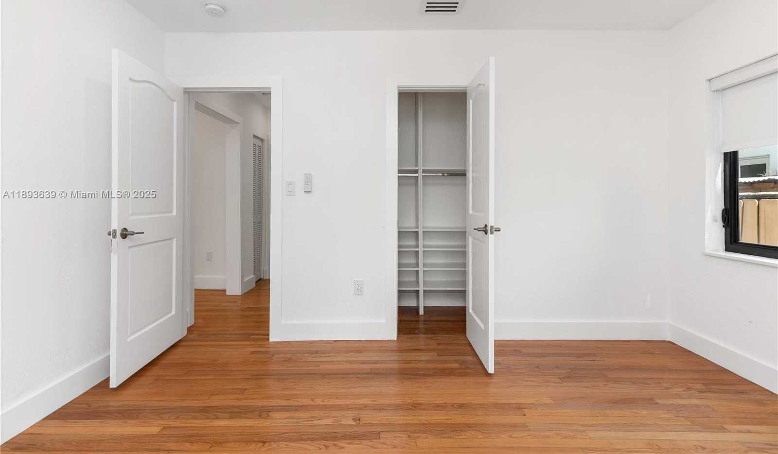 Small Image of 6731 SOUTH WEST 33RD ST, Miami Number 27