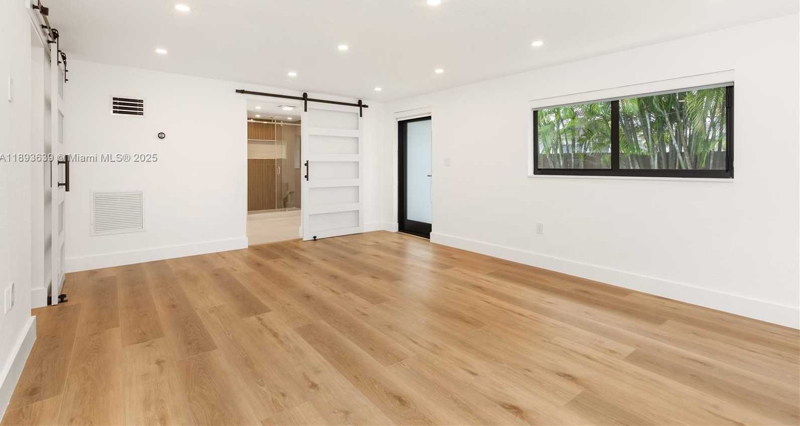 Small Image of 6731 SOUTH WEST 33RD ST, Miami Number 35