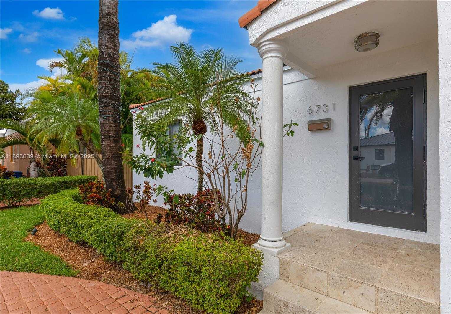Small Image of 6731 SOUTH WEST 33RD ST, Miami Number 5
