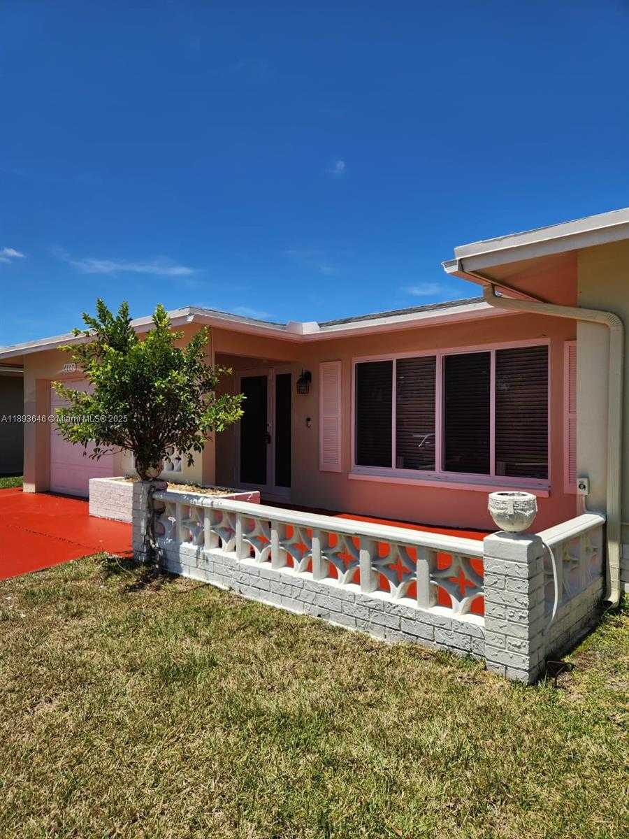 Small Image of 6807 NORTH WEST 58TH CT #6807, Tamarac Number 3