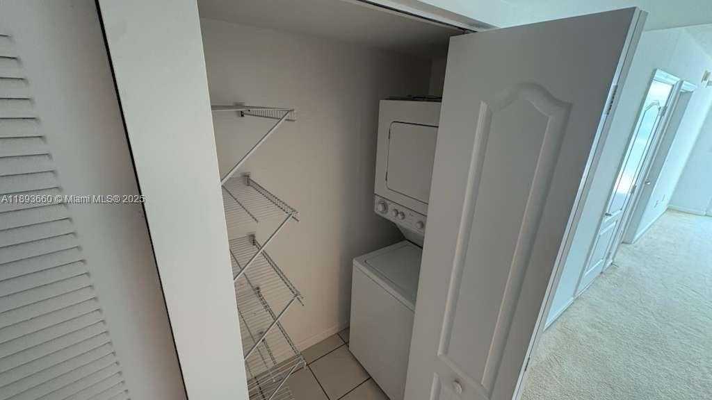 Small Image of 1200 BRICKELL BAY DR #3505, Miami Number 16
