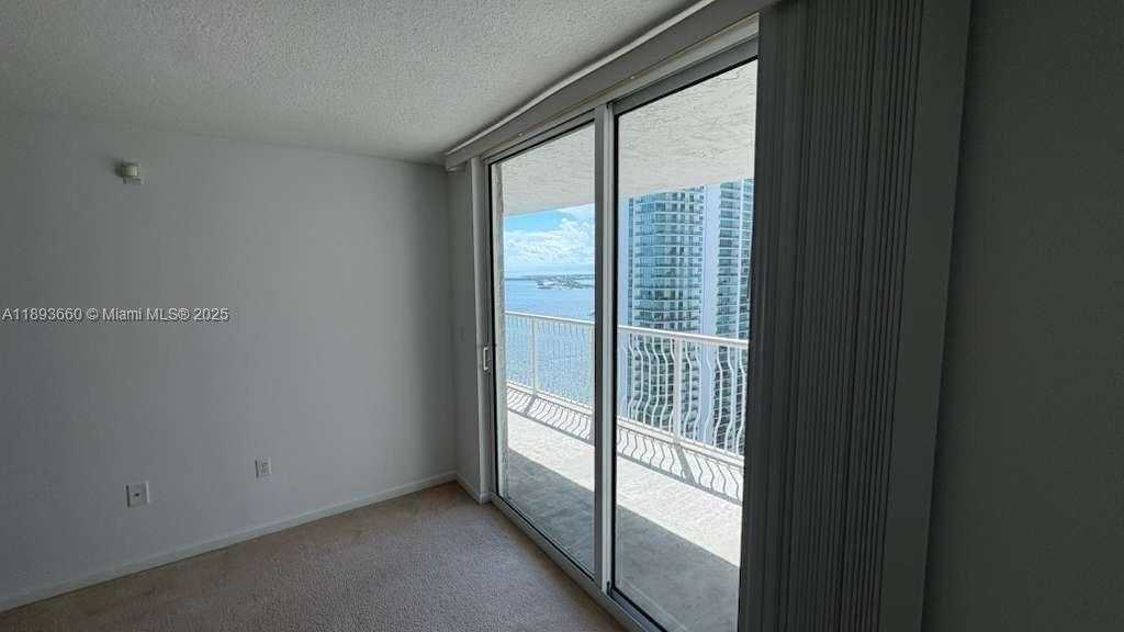 Small Image of 1200 BRICKELL BAY DR #3505, Miami Number 19