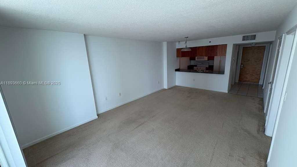 Small Image of 1200 BRICKELL BAY DR #3505, Miami Number 4