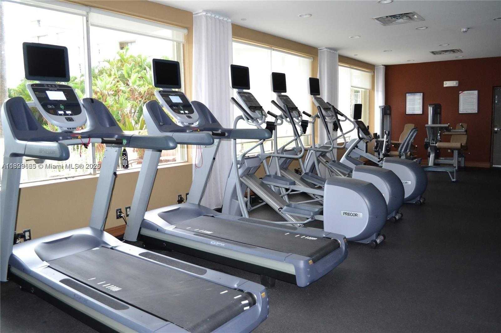 Small Image of 2451 BRICKELL AVE #12K, Miami Number 16
