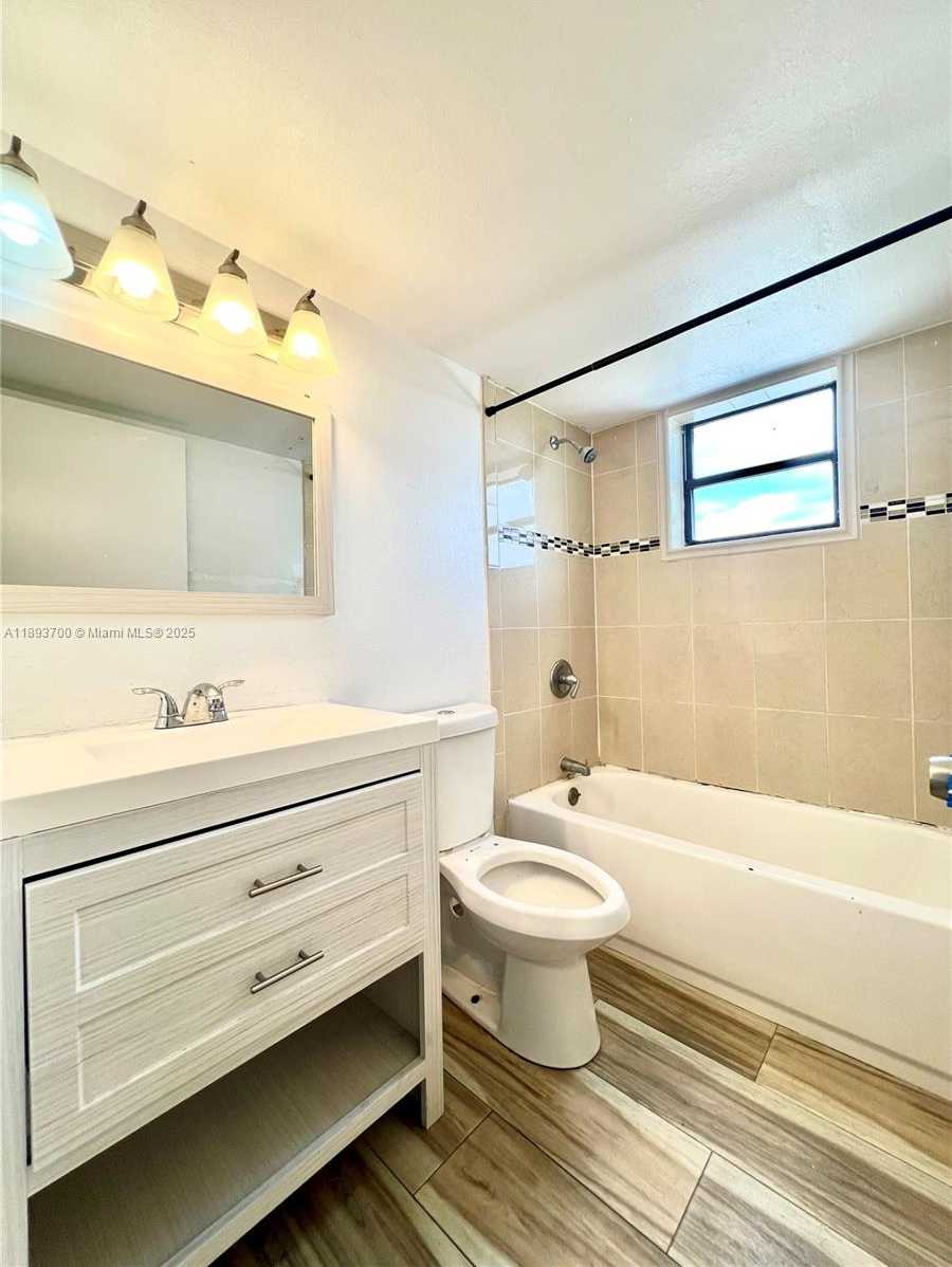 Small Image of 8185 NORTH WEST 7TH ST #421, Miami Number 13