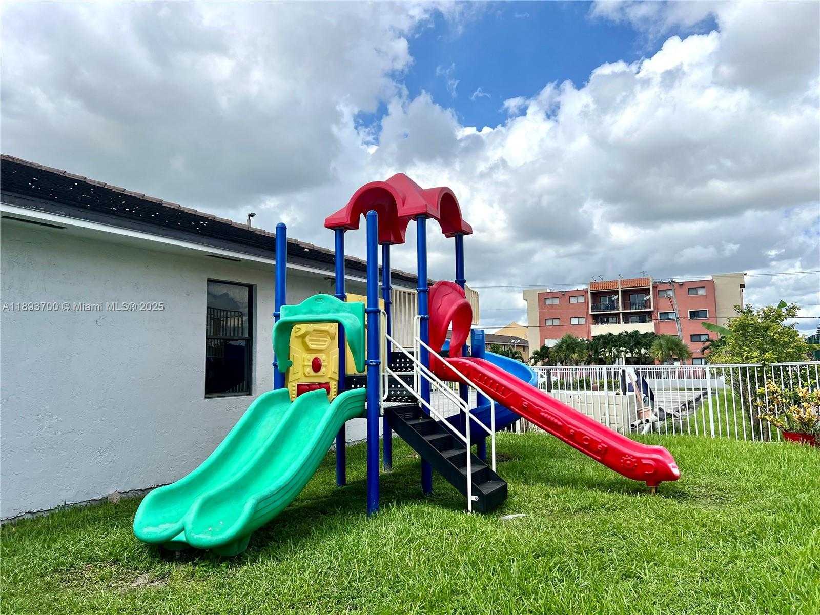 Small Image of 8185 NORTH WEST 7TH ST #421, Miami Number 21