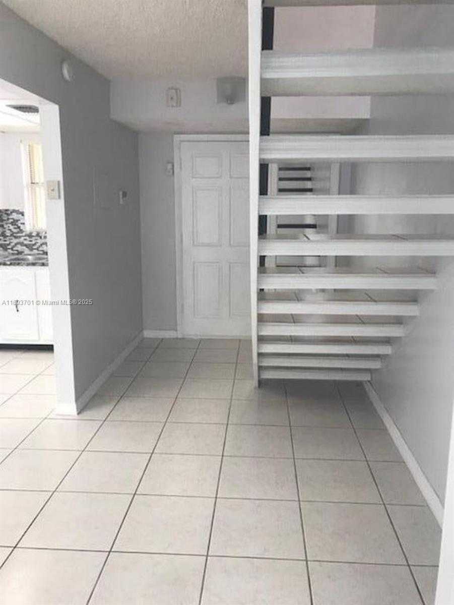 Small Image of 210 NORTH WEST 87TH AVE #L220, Miami Number 5