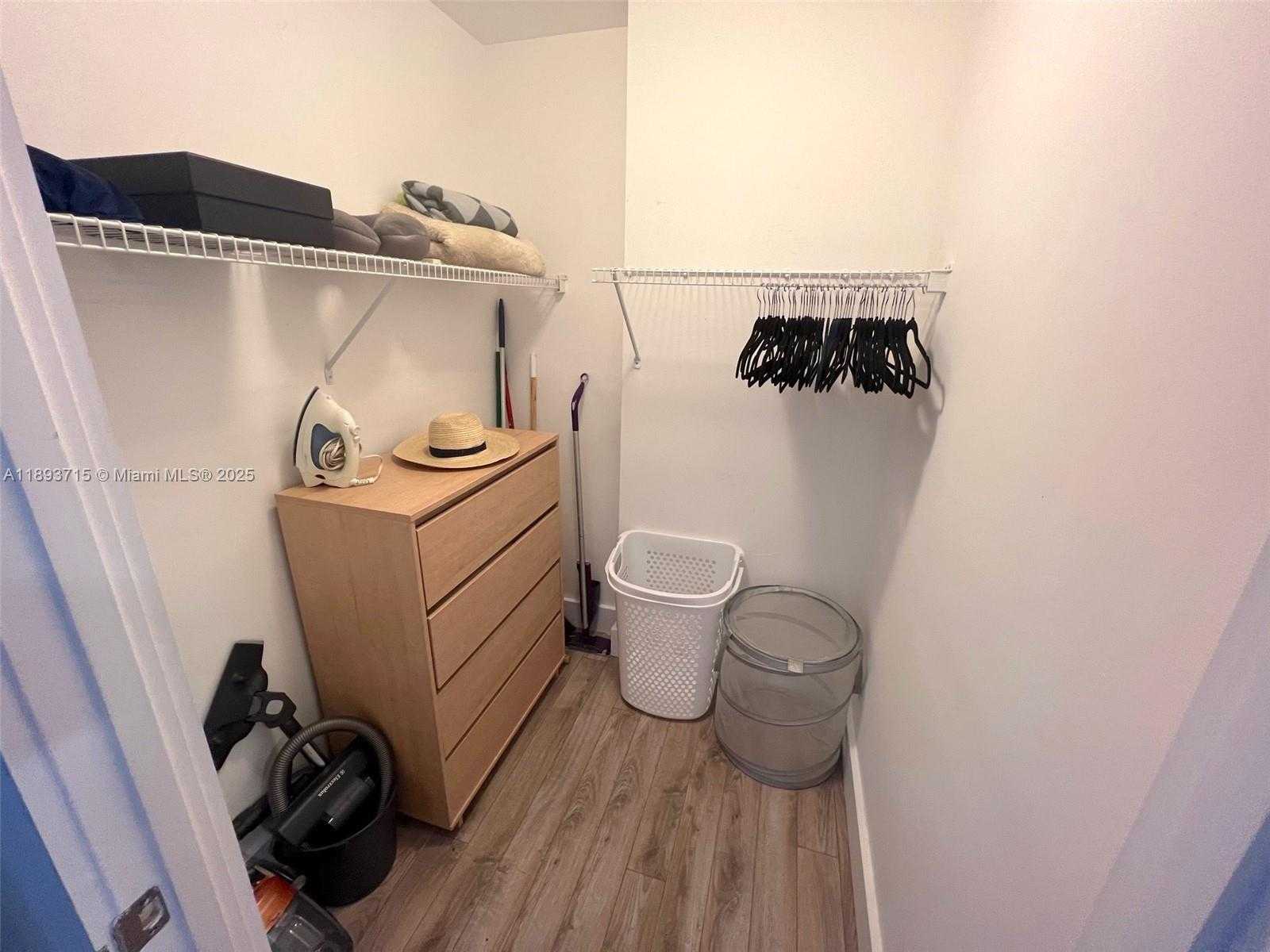 Small Image of 2301 COLLINS AVE #1232, Miami Beach Number 12