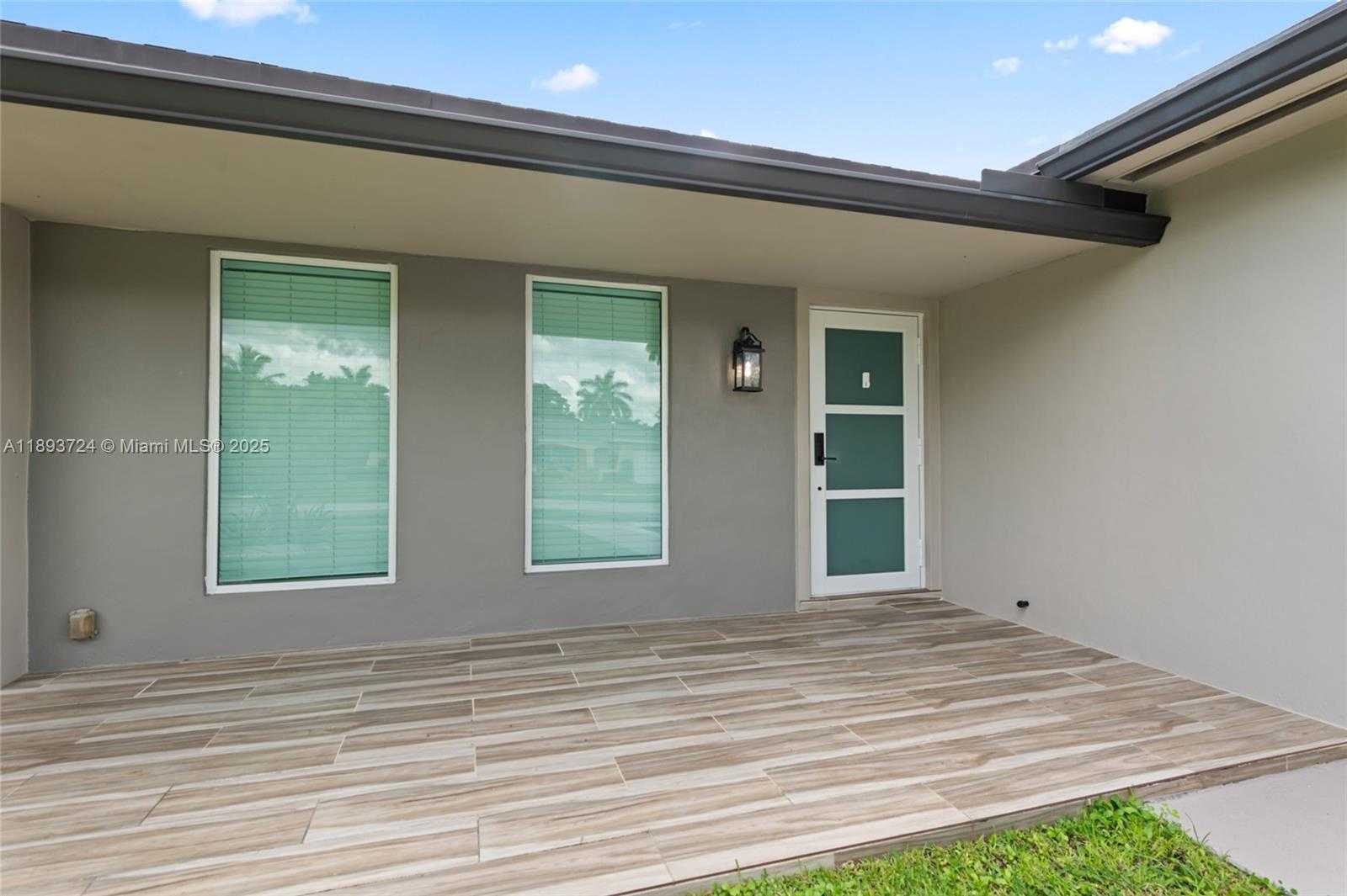 Small Image of 8440 SOUTH WEST 201ST ST, Cutler Bay Number 6