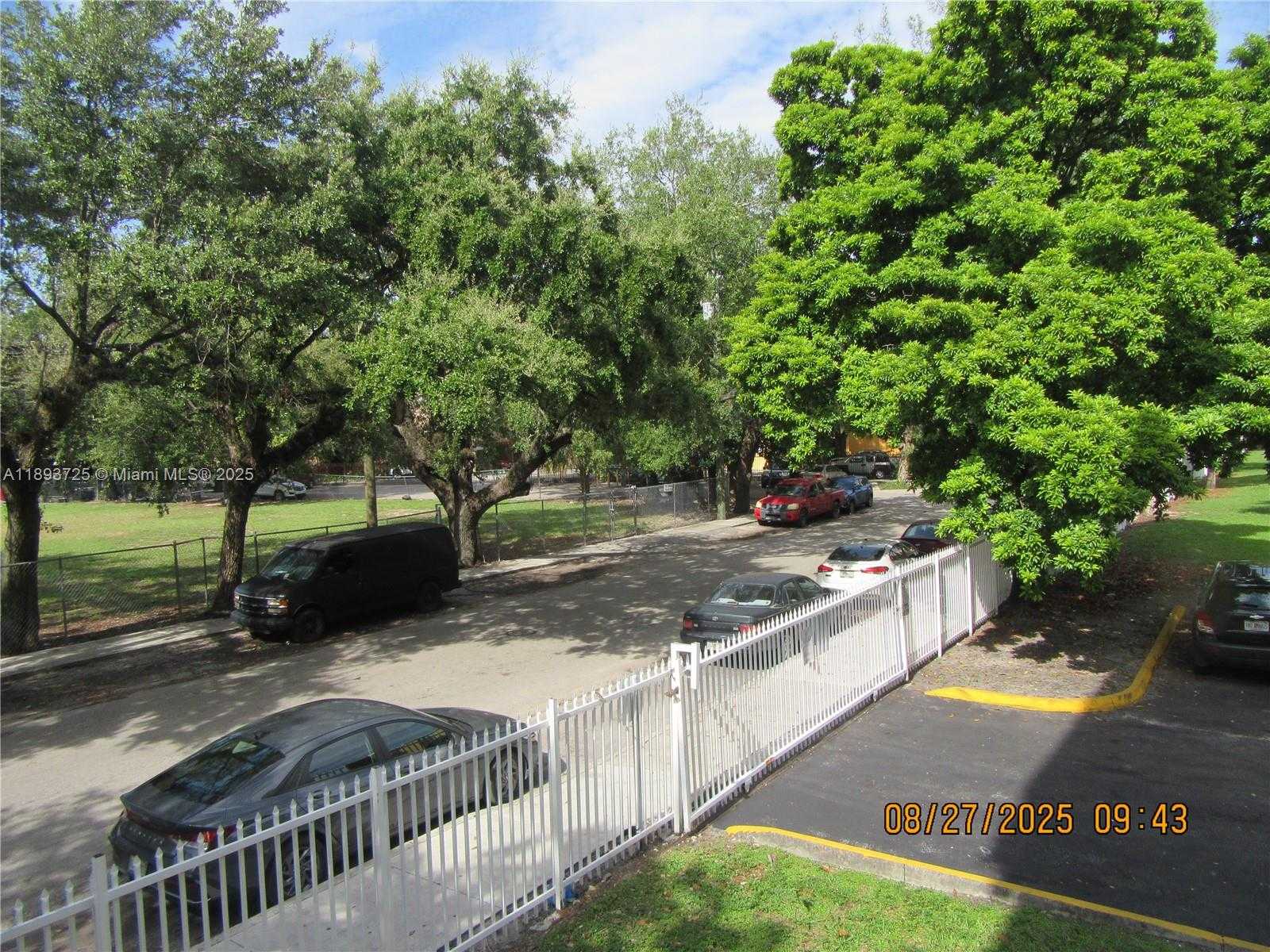 Small Image of 2475 NORTH WEST 16TH ST RD #205, Miami Number 47