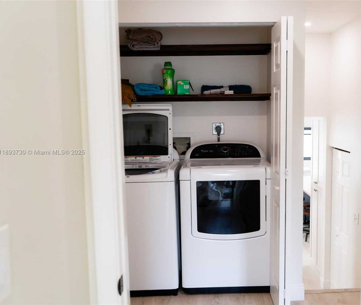 Small Image of 21900 SOUTH WEST 100TH PL, Cutler Bay Number 20