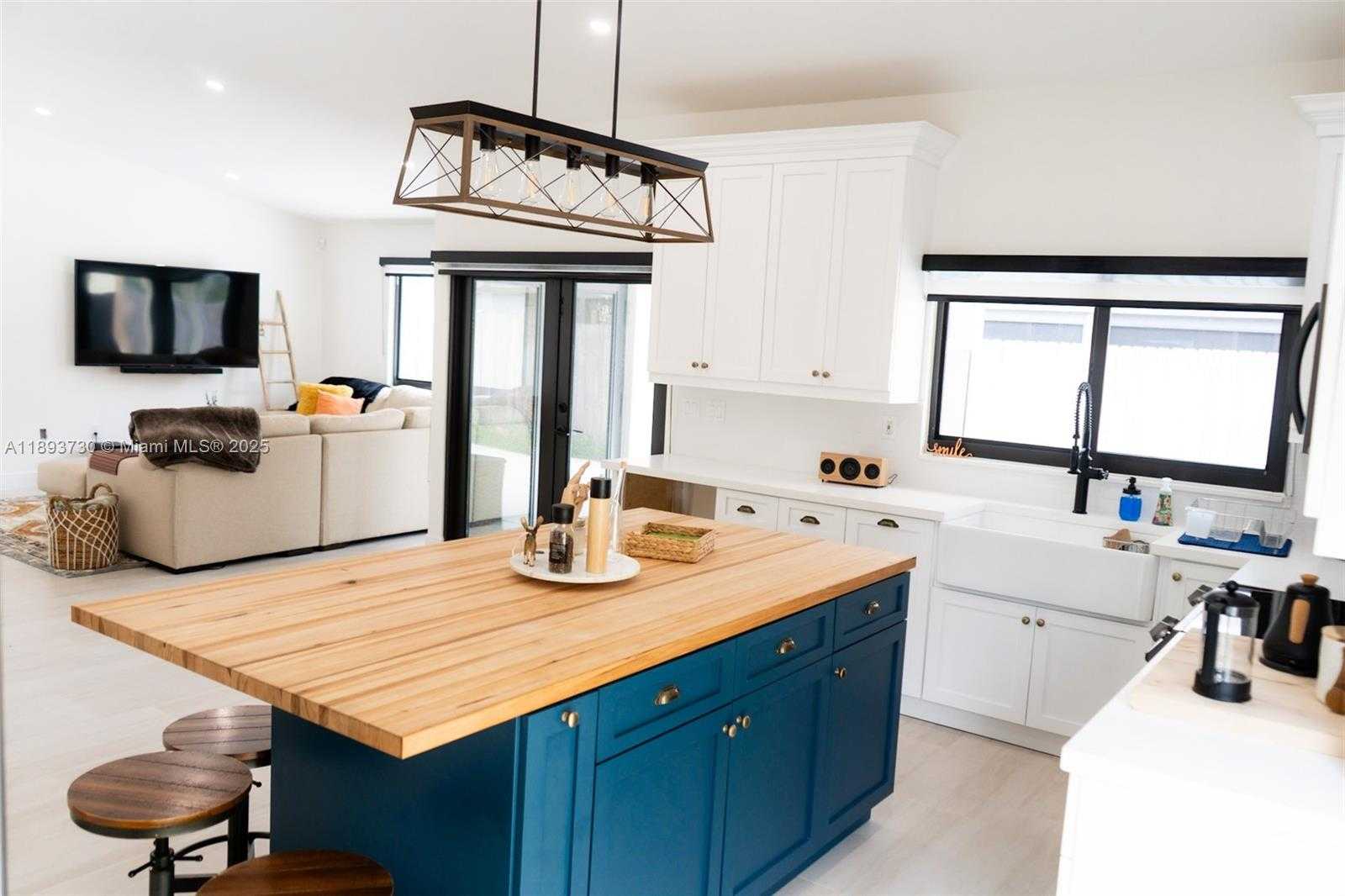 Small Image of 21900 SOUTH WEST 100TH PL, Cutler Bay Number 27