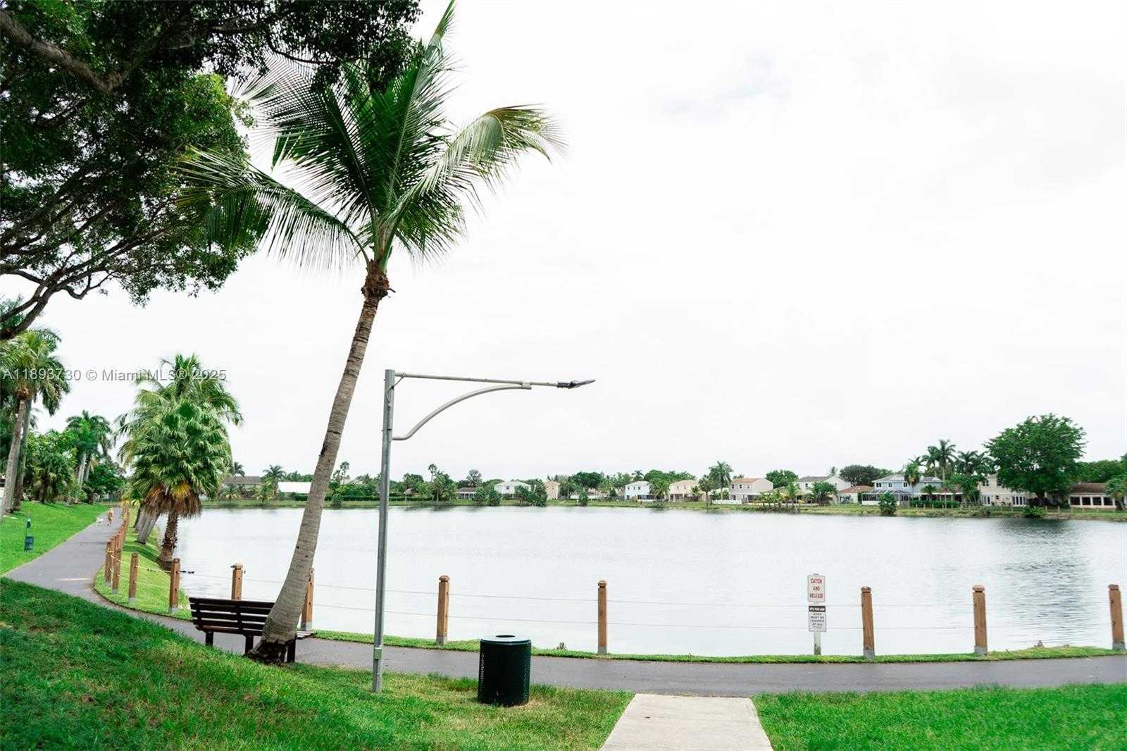 Small Image of 21900 SOUTH WEST 100TH PL, Cutler Bay Number 6