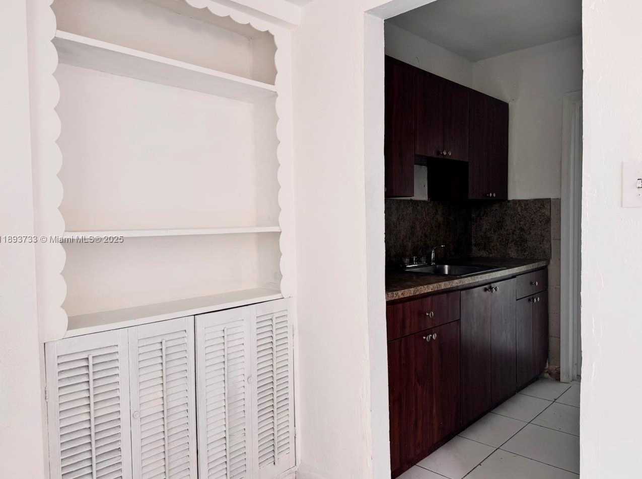 Small Image of 550 NORTH WEST 118TH ST #550, Miami Number 10