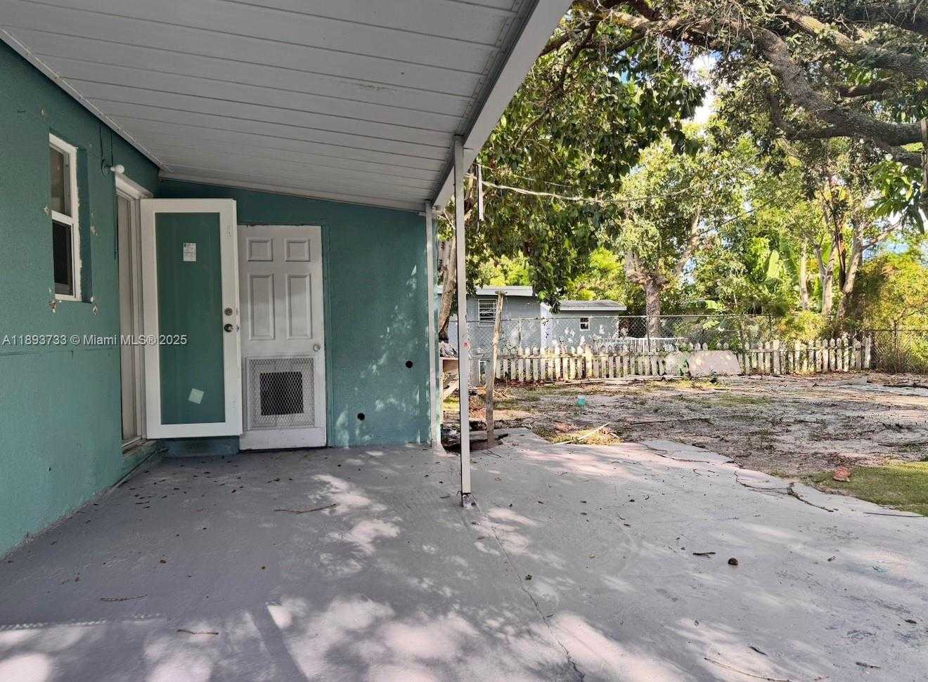 Small Image of 550 NORTH WEST 118TH ST #550, Miami Number 15